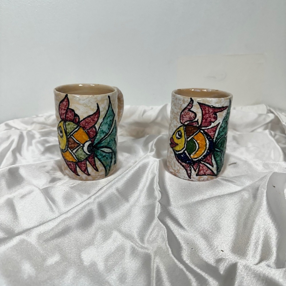 VTG Sanguino Toledo Hand Painted Fish Mug Set‎ Signed Ceramic Coffee Cup Decor